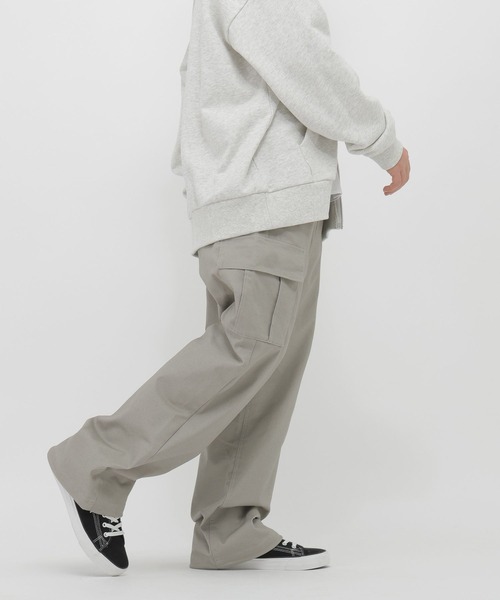 GLOBAL WORK（グローバルワーク）の「サマ見えストレッチカーゴ/AND YUA ANY/612456（カーゴパンツ・キッズ・グレイッシュベージュ/ブラック・SMALL/MEDIUM/LARGE）」の11枚目の写真