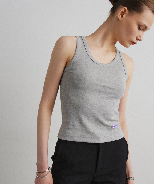 AHRE(アフレ)の「SCOOP NECK SLEEVELESS_MELANGE(Tシャツ/カットソー・レディース・その他・SMALL/MEDIUM)」の3枚目の写真
