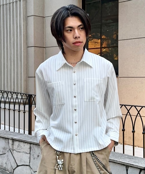 MandO（Auntie Rosa）（エムオー）の「レギュラーカラーサイドスリット釦デザインシャツ/ストライプシャツ（シャツ/ブラウス・メンズ・ブルー系その他2/ホワイト系その他/ブルー系その他・MEDIUM/LARGE）」の4枚目の写真