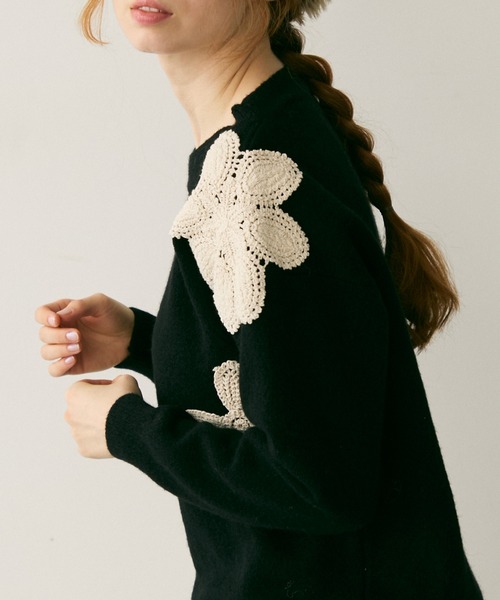 Crisp(クリスプ)の「フラワーモチーフニット(ニット/セーター・レディース・アイボリー/ブラック・FREE)」の12枚目の写真