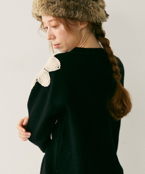 Crisp(クリスプ)の「フラワーモチーフニット(ニット/セーター・レディース・アイボリー/ブラック・FREE)」の13枚目の写真