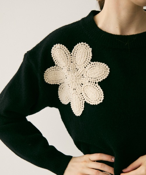 Crisp(クリスプ)の「フラワーモチーフニット(ニット/セーター・レディース・アイボリー/ブラック・FREE)」の14枚目の写真