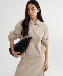 Bie（ビエ）の「スエードライククロップドジャケット（ブルゾン）」