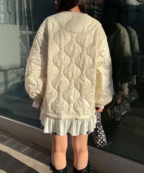 CIAOPANIC（チャオパニック）の「フリルレイヤードキルティングライナージャケット（その他アウター・レディース・カーキ/ブラック/アイボリー・ONE SIZE）」の4枚目の写真