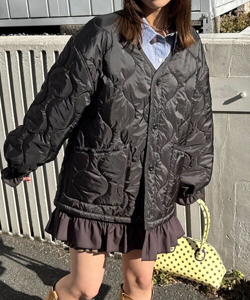 CIAOPANIC（チャオパニック）の「フリルレイヤードキルティングライナージャケット（その他アウター・レディース・カーキ/ブラック/アイボリー・ONE SIZE）」の9枚目の写真