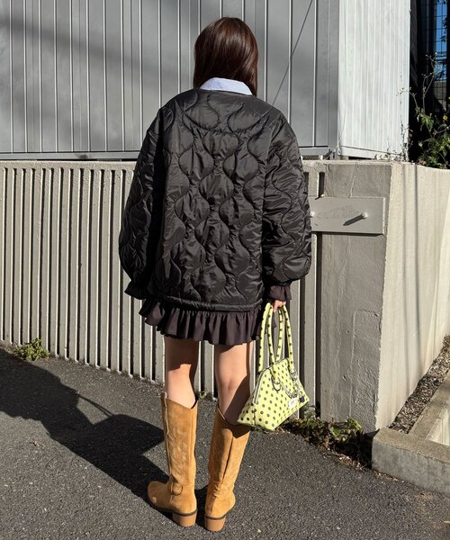 CIAOPANIC（チャオパニック）の「フリルレイヤードキルティングライナージャケット（その他アウター・レディース・カーキ/ブラック/アイボリー・ONE SIZE）」の15枚目の写真