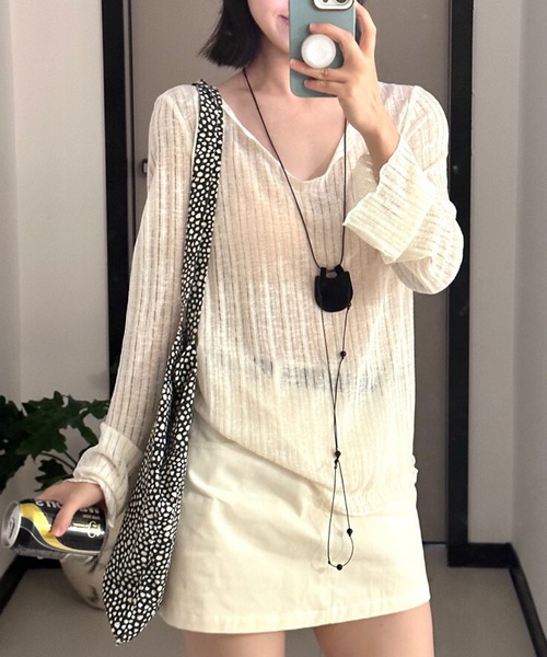 NANEA(ナネア)の「メローシアーロングTシャツ(Tシャツ/カットソー・レディース・ブラック/ホワイト/アイボリー・LARGE/MEDIUM/SMALL)」の11枚目の写真