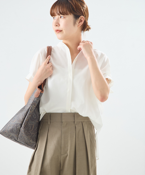 journal standard L'essage(ジャーナルスタンダードレサージュ)の「DEVEAUXフラワー&チェック/無地タックスリーブシャツ(シャツ/ブラウス・レディース・ブラック/ブルー系その他/ホワイト/ブラック系その他・FREE)」の19枚目の写真