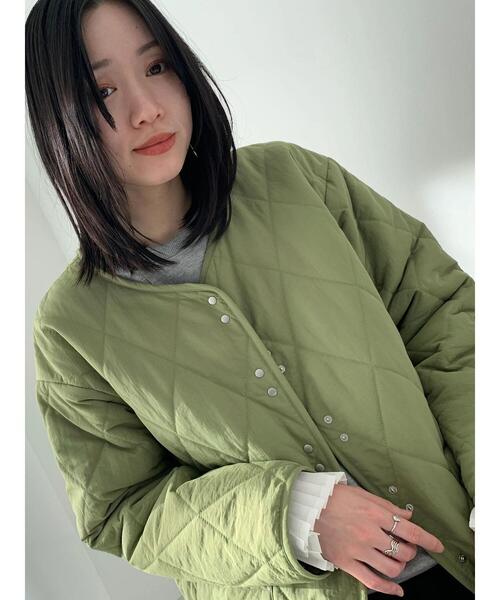 Samansa Mos2 blue(サマンサモスモスブルー)の「キルトミドルコート(その他アウター・レディース・グリーン/ライトベージュ/グレー・F)」の1枚目の写真