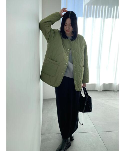 Samansa Mos2 blue(サマンサモスモスブルー)の「キルトミドルコート(その他アウター・レディース・グリーン/ライトベージュ/グレー・F)」の17枚目の写真