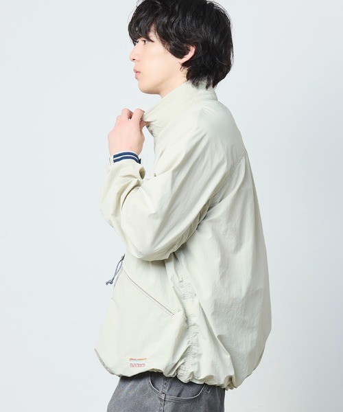 L.L.Bean(エルエルビーン)の「【JAPAN EDITION】ネイプルズ・ソフトシェル・ジャケット(ナイロンジャケット・メンズ・ストーン/ブルー/ダークグレー・LARGE/MEDIUM)」の22枚目の写真