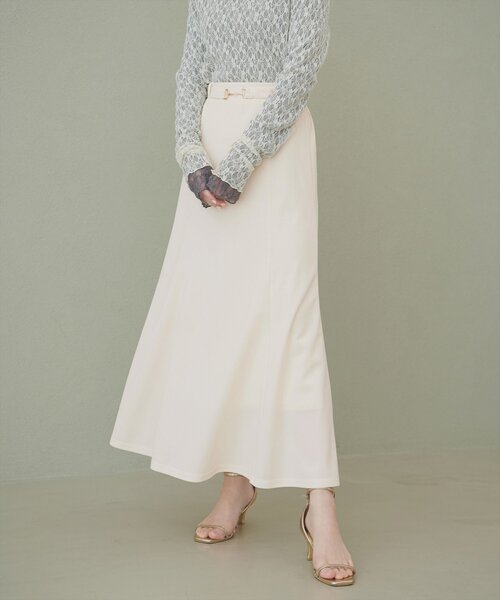 natural couture（ナチュラルクチュール）の「カットジョーゼットビットスカート（スカート・レディース・グレイッシュベージュ/ブラック/オフホワイト/ネイビー・FREE）」の5枚目の写真