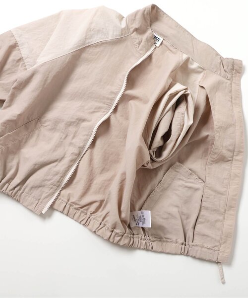 BREEZE（ブリーズ）の「切替ウィンドブレーカー(セットアップ可)_ジュニア対応（ナイロンジャケット・キッズ・オレンジ/ベージュ/サックスブルー/ブラック・130/140/80/90/100/110/120/150）」の8枚目の写真