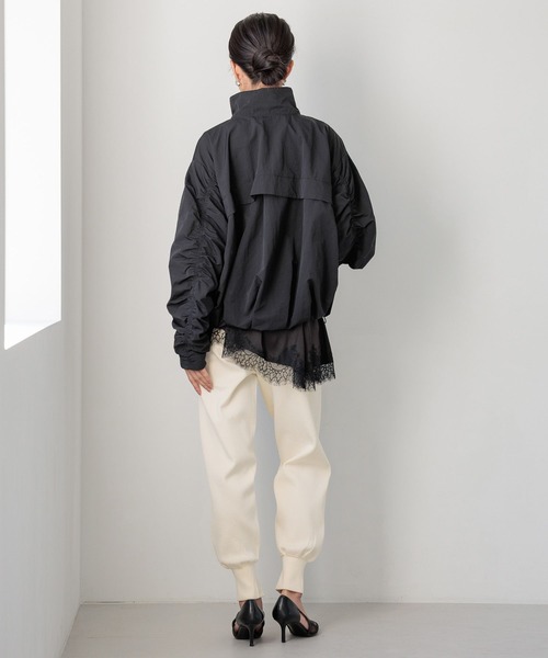 HEREIAM（ヘレイアム）の「【HEREIAM】タックバルーンブルゾン（ブルゾン・レディース・ブラック/カーキ・FREE）」の6枚目の写真