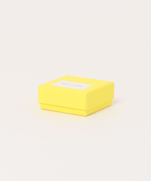 MARC JACOBS(マークジェイコブス)の「PERFECT IMPERFECT BOW STUD EARRINGS/ザ ボウ スタッド ピアス(ピアス(両耳用)・レディース・アンティークゴールド・ONE SIZE)」の4枚目の写真