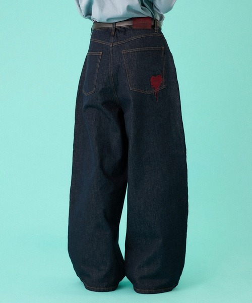 ONCILY（オンシェリー）の「MELTING HEART WIDE DENIM PANTS / メルティングハートワイドデニムパンツ（デニムパンツ・メンズ・インディゴブルー/ブラック・SMALL/MEDIUM/LARGE）」の2枚目の写真