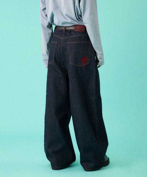 ONCILY（オンシェリー）の「MELTING HEART WIDE DENIM PANTS / メルティングハートワイドデニムパンツ（デニムパンツ・メンズ・インディゴブルー/ブラック・SMALL/MEDIUM/LARGE）」の13枚目の写真