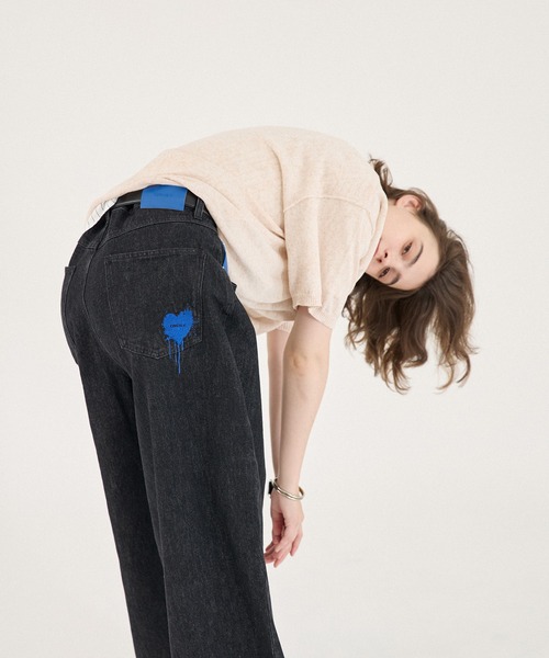 ONCILY(オンシェリー)の「MELTING HEART WIDE DENIM PANTS / メルティングハートワイドデニムパンツ(デニムパンツ・メンズ・インディゴブルー/ブラック/ライトインディゴブルー/ブラック系その他/ナチュラル/ブラック系その他2/ブラウン/カーキ・SMALL/MEDIUM/LARGE)」の20枚目の写真