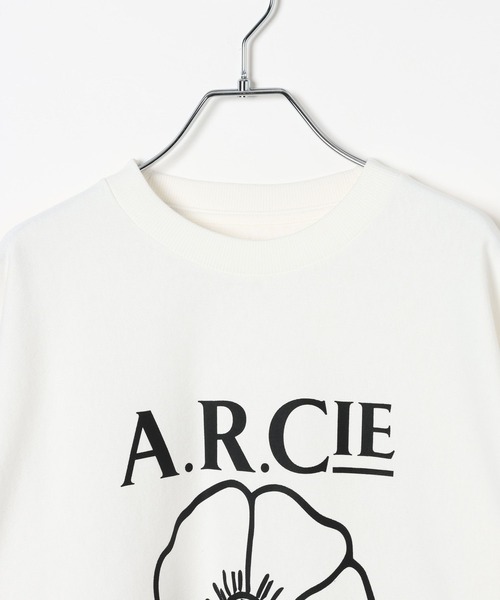 AMERICAN RAG CIE(アメリカンラグシー)の「【AMERICAN RAG CIE】 POPPYロンT(ユニセックス)(Tシャツ/カットソー・レディース・ブラック/グリーン/ホワイト・LARGE/MEDIUM)」の5枚目の写真