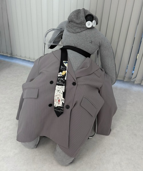 Never mind the XU / Chikashitsu+（ネバーマインド ザ エックスユー / チカシツプラス）の「【Nerd out XU】Big button newsboy cap / 【ナードアウトエックスユー】ビッグボタンニュースボーイキャップ <着用動画あり>（キャスケット・レディース・グレー・ONE SIZE）」の11枚目の写真