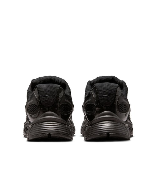 NIKE(ナイキ)の「NIKE ナイキ WS V5 RNR HQ7901-001(スニーカー・レディース・ブラック×ブラック・23.0cm/23.5cm/24.0cm/24.5cm/25.0cm)」の5枚目の写真