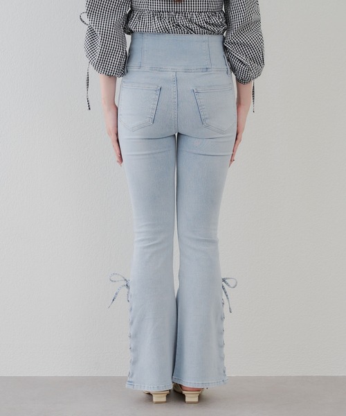 Another Branch olive des olive（アナザーブランチオリーブデオリーブ）の「サイドレースＵＰセミフレアデニム（その他パンツ・レディース・ケミカルウォッシュ/その他/スミクロ・MEDIUM/SMALL）」の13枚目の写真