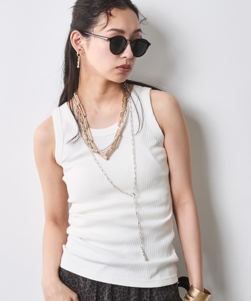 CHIC STYLE(シックスタイル)の「ピグメント染テレコタンクトップ<大きいサイズ有>シックスタイル(キャミソール・レディース・オフホワイト/モカ/チャコール・L/M/5L/4L/3L/LL)」の1枚目の写真