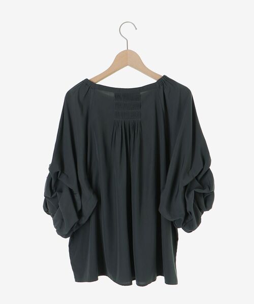 le.coeur blanc（ルクールブラン）の「タックスリーブブラウス（シャツ/ブラウス・レディース・オフホワイト/ブルー/ダークグレー・38）」の19枚目の写真