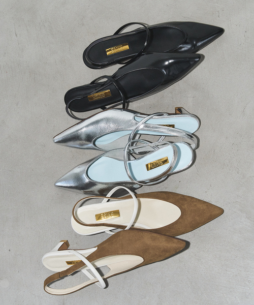 GRISE(グリーズ)の「GRISE4cmポインテッドUカットストラップスリングバック(パンプス・レディース・シルバー/ブラック/キャメル・25cm/22.5cm/22cm/24.5cm/24cm/23.5cm/23cm)」の4枚目の写真