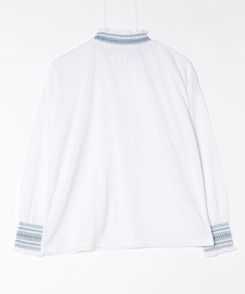 PATRIOT TAXI SELECT(パトリオットタクシーセレクト)の「【MAHARA MODERN】刺しゅうデザインあったかプルオーバー(Tシャツ/カットソー・レディース・ブラック/オフホワイト・MEDIUM/LARGE/LL/3L)」の3枚目の写真