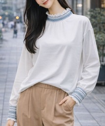 【MAHARA MODERN】刺しゅうデザインあったかプルオーバー