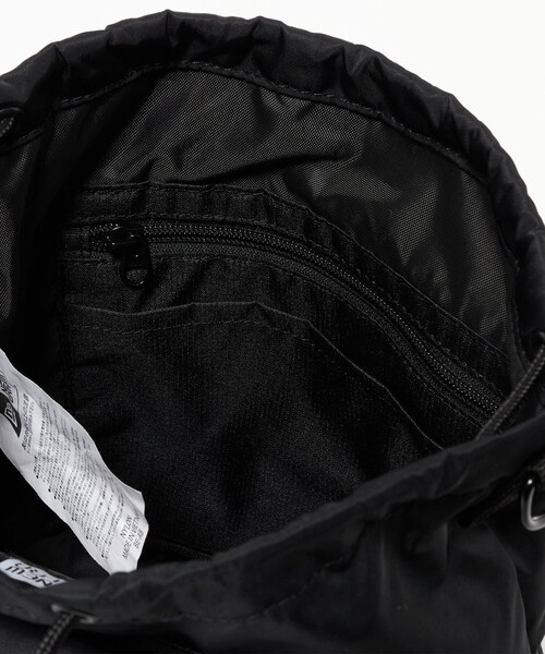 NEW ERA(ニューエラ)の「<NEW ERA>2WAY ドロー ポーチ 巾着 ショルダーバッグ(ショルダーバッグ・メンズ・ブラック・FREE)」の6枚目の写真