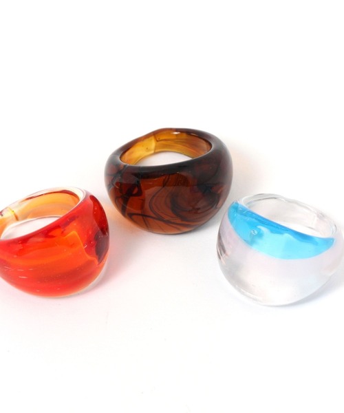 LOWRYS FARM（ローリーズファーム）の「プックリガラスリング　660394（リング・レディース・ブラウン/レッド/ブルー・FREE）」の5枚目の写真