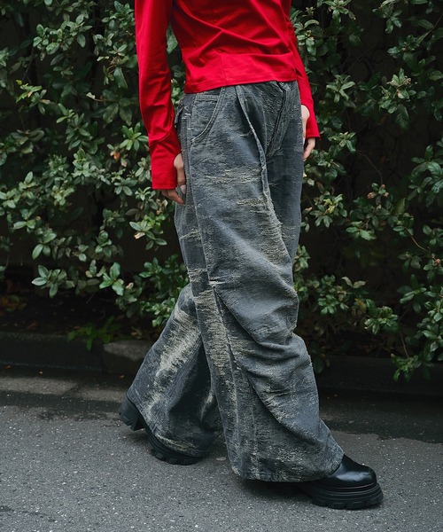 TAAKK（ターク）の「別注 DESIGN TROUSERS（デニムパンツ・レディース・ライトブルー/グレー/ブラウン・2/1）」の9枚目の写真