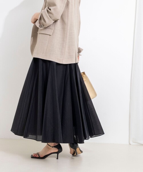 NOLLEY’S Sophi（ノーリーズソフィ）の「ウォッシャブルシアーボリュームフレアロングスカート（スカート・レディース・キャメル/ホワイト/ブラック・38/36/34）」の21枚目の写真