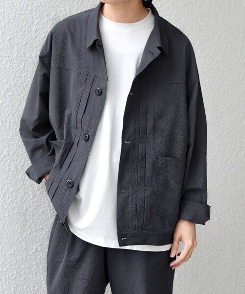 SHIPS any(シップス エニィ)の「SHIPS any:〈撥水/軽量/ストレッチ〉SOLOTEX(R) シアサッカー トラック ブルゾン 26SS(セットアップ対応)◇(ブルゾン・メンズ・チャコールグレー/キャメル/ダークブルー/ネイビー・SMALL/LARGE/MEDIUM)」の6枚目の写真