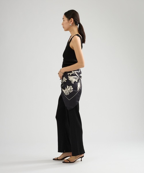 Chaos（カオス）の「Chaos(カオス)/ ◆AENEIS◆フラワースカーフ（バンダナ/スカーフ・レディース・ブラック・FREE）」の8枚目の写真