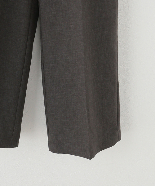 Spick & Span（スピックアンドスパン）の「PEウォッシャブルイージースラックスパンツ（その他パンツ・レディース・ベージュ/ブラウン/チャコールグレー・38/36/40）」の19枚目の写真