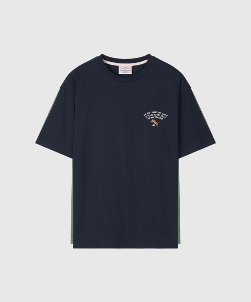 FAKE CAMPER（フェイクキャンパー）の「アーチスクリプトレタリング半袖Tシャツ[NAVY]（Tシャツ/カットソー・メンズ・ネイビー・X-LARGE/MEDIUM/SMALL/LARGE/XX-LARGE）」の6枚目の写真