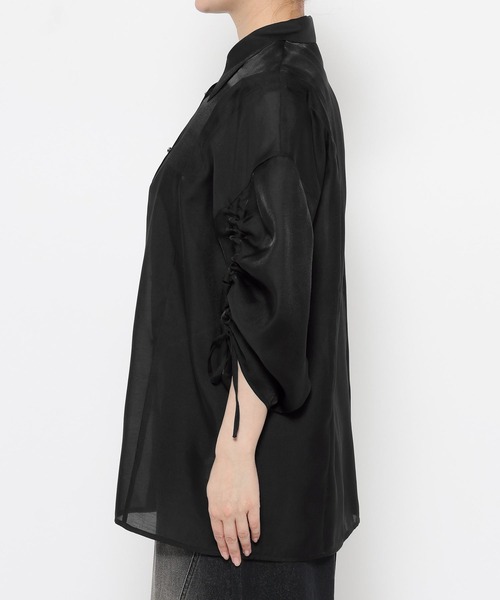 HARE(ハレ)の「【接触冷感/イージーケア】マルチWAYシアーオフショルシャツ(HARE)(シャツ/ブラウス・レディース・ブルー/イエロー/ホワイト/ブラック/パープル/ホワイト系その他・FREE)」の19枚目の写真