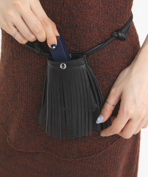 KBF(ケイビーエフ)の「フリンジマルチアクセサリー(ポーチ・レディース・ブラック/アイボリー・ONE)」の15枚目の写真