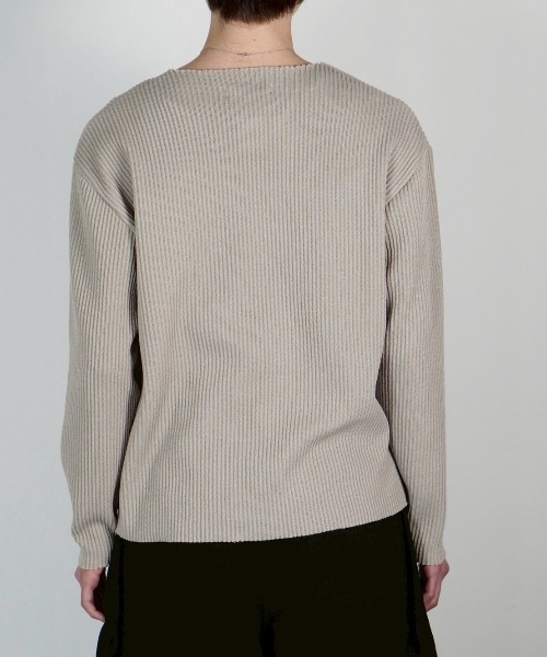 Chikashitsu +(チカシツプラス)の「【Chikashitsu +】Cutting cropped tee / 【チカシツプラス】カッティングクロップドリブ長袖Tシャツ<着用動画あり>(Tシャツ/カットソー・メンズ・ブラック/アイボリー/ライトカーキ・ONE SIZE)」の18枚目の写真