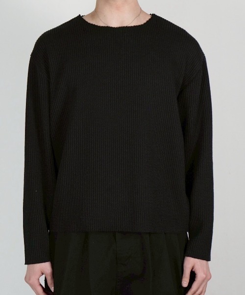 Chikashitsu +(チカシツプラス)の「【Chikashitsu +】Cutting cropped tee / 【チカシツプラス】カッティングクロップドリブ長袖Tシャツ<着用動画あり>(Tシャツ/カットソー・メンズ・ブラック/アイボリー/ライトカーキ・ONE SIZE)」の9枚目の写真