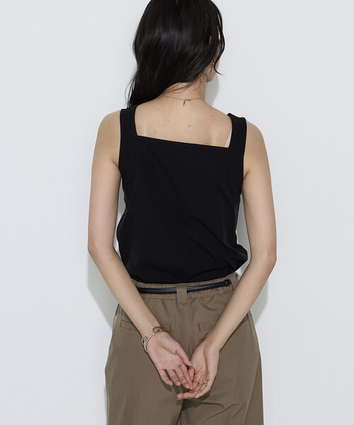 COMME CA(コムサ)の「ファインコットンフライス 2WAYインナー(タンクトップ・レディース・ホワイト/サックスブルー/ベージュ/ブラック/ブラウン・9号/11号)」の9枚目の写真