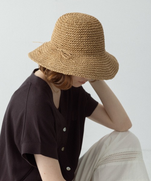 URBAN RESEARCH Sonny Label(アーバンリサーチサニーレーベル)の「折り畳みペーパーハット(ハット・レディース・ベージュ/キャメル・ONE)」の2枚目の写真