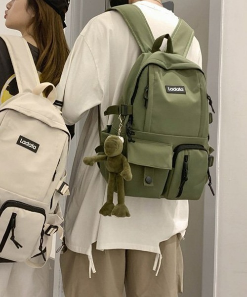 SEU(エスイーユー)の「リュックサック 男女兼用バック パック大容量 多機能ポケット付きナイロンデイパック バックパック オフィスカジュアル きれいめカジュアル(バックパック/リュック・レディース・カーキ/ワイン/アイボリー/ブラック/ブルー・フリー)」の21枚目の写真