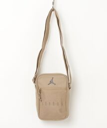JORDAN BRAND（ジョーダンブランド）の「ジョーダン  JAM BLACKTOP FESTIVAL BAG（ショルダーバッグ）」