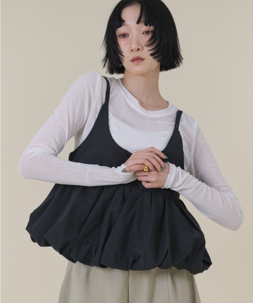 FMiBL(ファミル)の「バルーンキャミレイヤードトップス(Tシャツ/カットソー・レディース・ブラック/ブルー/ホワイト・FREE)」の4枚目の写真