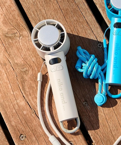niko and...(ニコアンド)の「ニコロゴペルチェファン(生活家電・レディース・オレンジ/ライトブルー/ライトグレー・0)」の2枚目の写真