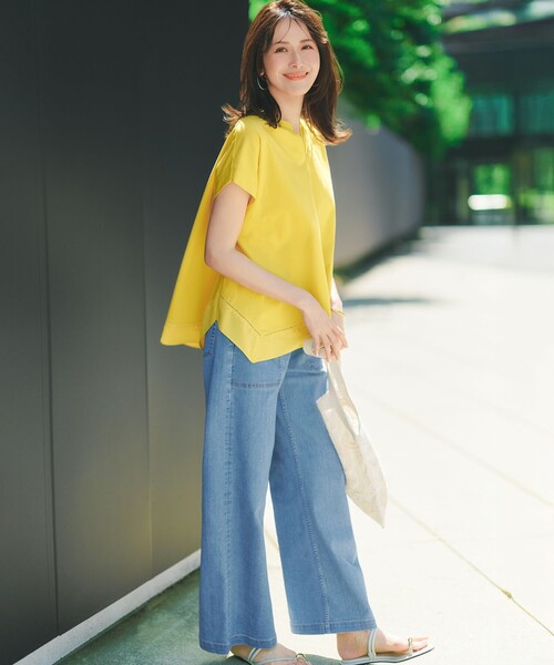 23区 S(ニジュウサンクチイサイサイズ)の「ラダーレースジャージー ハンカチーフヘム カットソー(Tシャツ/カットソー・レディース・ダルブルー系/ホワイト系/ブラック系/ライトイエロー系/ダークブラウン系・32)」の14枚目の写真
